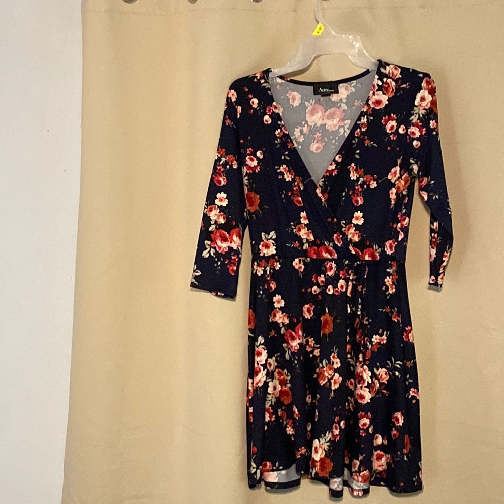 3/$20 Women’s size Medium dress.